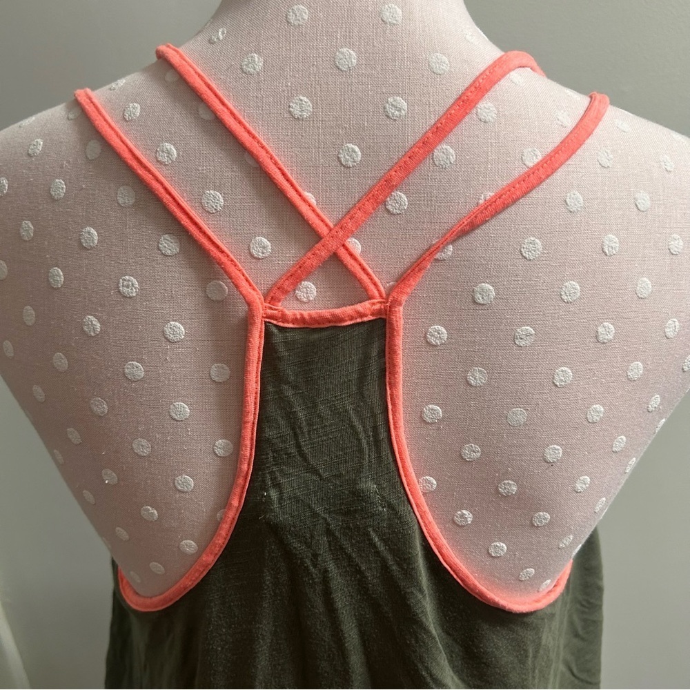 American Eagle Outfitters Green and Pink Sleeveless Tank A4 - Picture 4 of 5